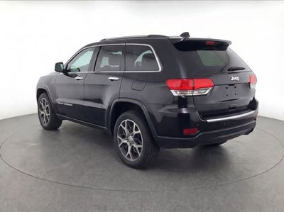 2020 Jeep Grand Cherokee Overland 4x2