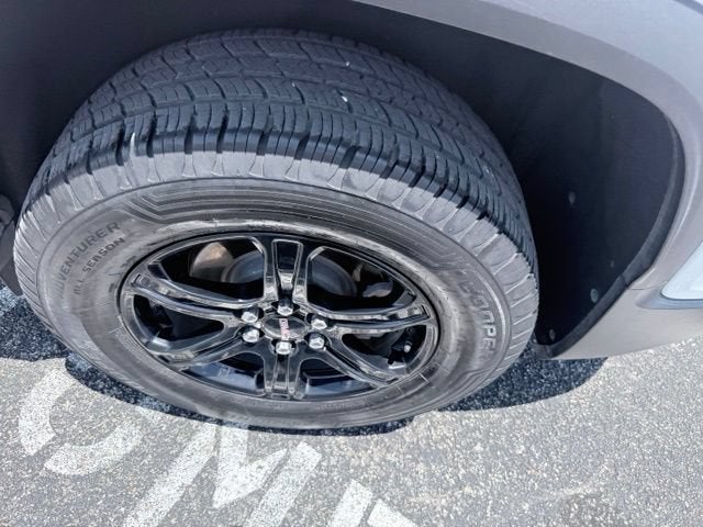 2021 GMC Acadia AT4