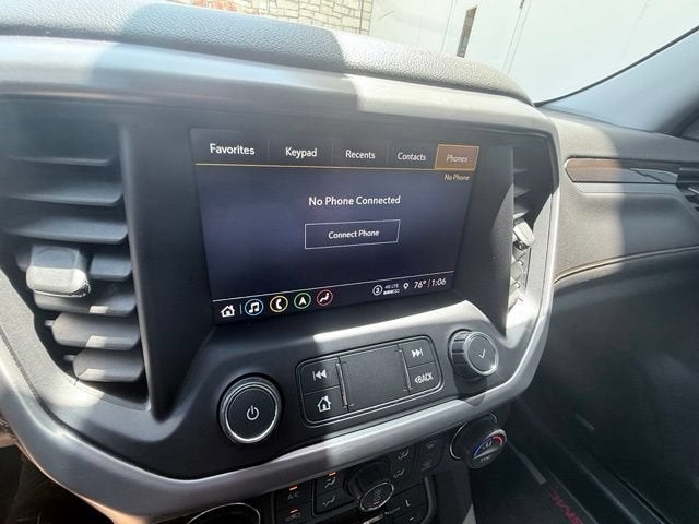 2021 GMC Acadia AT4