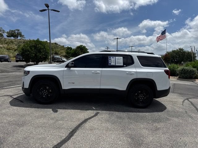 2021 GMC Acadia AT4