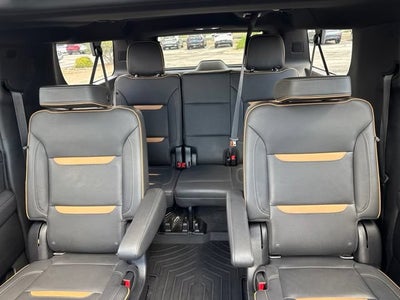 2022 GMC Yukon XL AT4