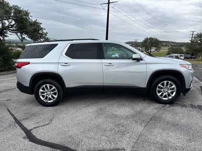 2021 Chevrolet Traverse LT Cloth