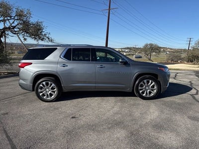 2021 Chevrolet Traverse Premier
