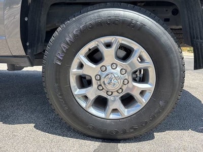 2022 RAM 2500 Laramie Crew Cab 4x4 6'4" Box