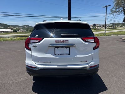 2023 GMC Terrain AT4