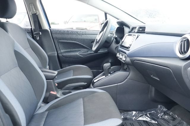 2024 Nissan Versa 1.6 SV
