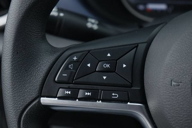 2024 Nissan Versa 1.6 SV