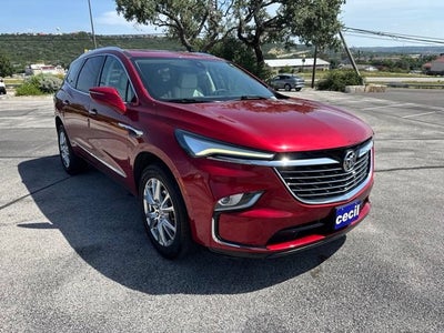 2023 Buick Enclave Essence