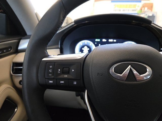 2025 INFINITI QX60 LUXE AWD