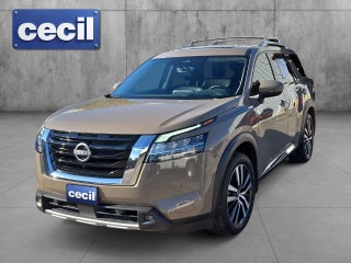 2023 Nissan Pathfinder Platinum FWD