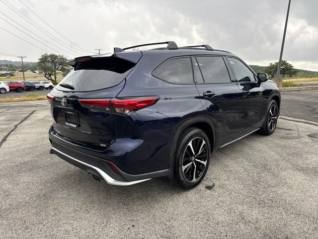 2022 Toyota Highlander XSE