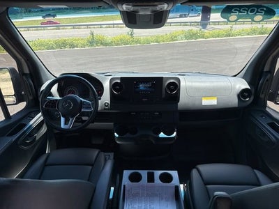 2022 Mercedes-Benz Sprinter 2500 Standard Roof I4 Diesel