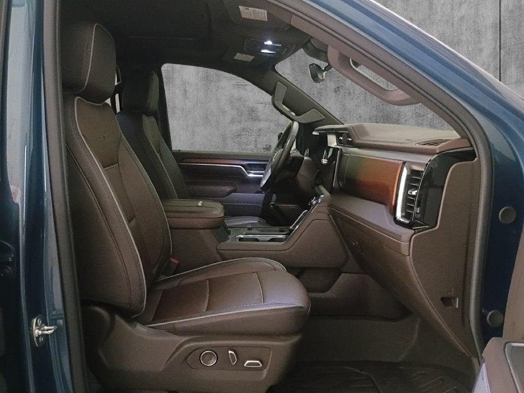 2025 GMC Sierra 3500 HD Denali