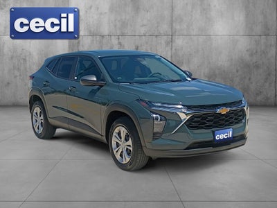 2025 Chevrolet Trax LS