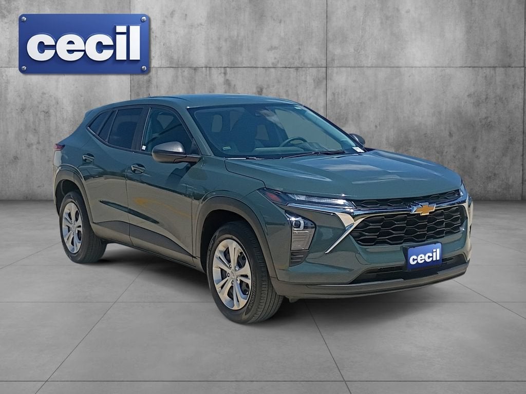 2025 Chevrolet Trax LS