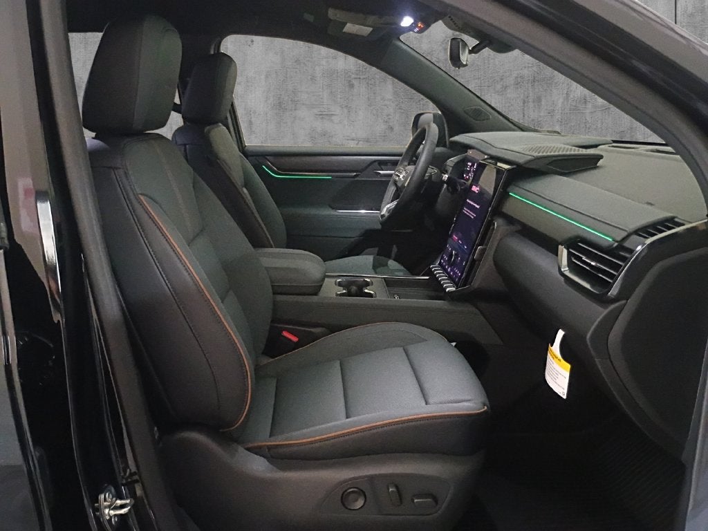 2027 GMC Acadia AT4